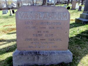 Seth, Mary Jane, and Alice Van Blarcom headstone at Pine Grove Cemetery. Photo from Findagrave.com